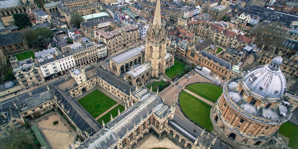 sidharth-bhatia-128319-unsplash dia-en-oxford